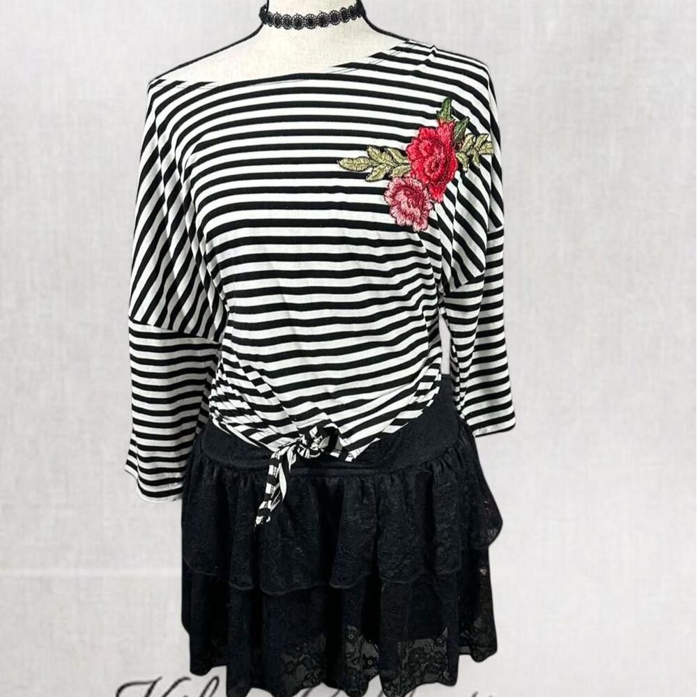 Romantic Goth Y2K Black and White Striped Top with Rose Embroidery